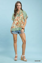 Load image into Gallery viewer, Mixed Print V-Neck Short Sleeve Top

