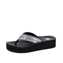 Load image into Gallery viewer, Bersha Black Flip Flop
