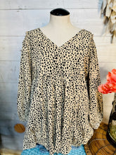 Load image into Gallery viewer, Leopard Spot Babydoll Blouse
