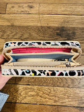 Load image into Gallery viewer, CoCo Wristlet Wallet
