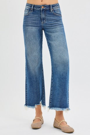 Mid Rise Crop Straight Jean