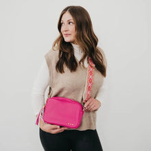 Load image into Gallery viewer, Willow Camera Crossbody Bag
