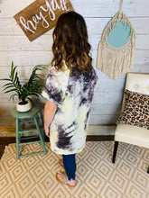 Load image into Gallery viewer, Tie Dye Scoop Hem Top
