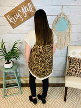 Load image into Gallery viewer, Ruffle Sleeve Animal Print Top
