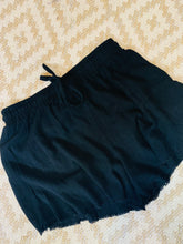 Load image into Gallery viewer, Everyday Linen Drawstring Shorts
