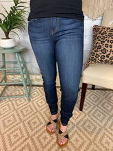 Load image into Gallery viewer, JB Non Distressed Skinny Jean
