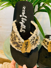 Load image into Gallery viewer, GJ Tan Leopard Flip Flops
