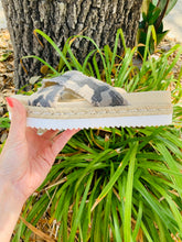 Load image into Gallery viewer, Laney Grey Camo Sandal
