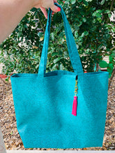 Load image into Gallery viewer, Makeup Junkie Weekender - Turquoise Dream
