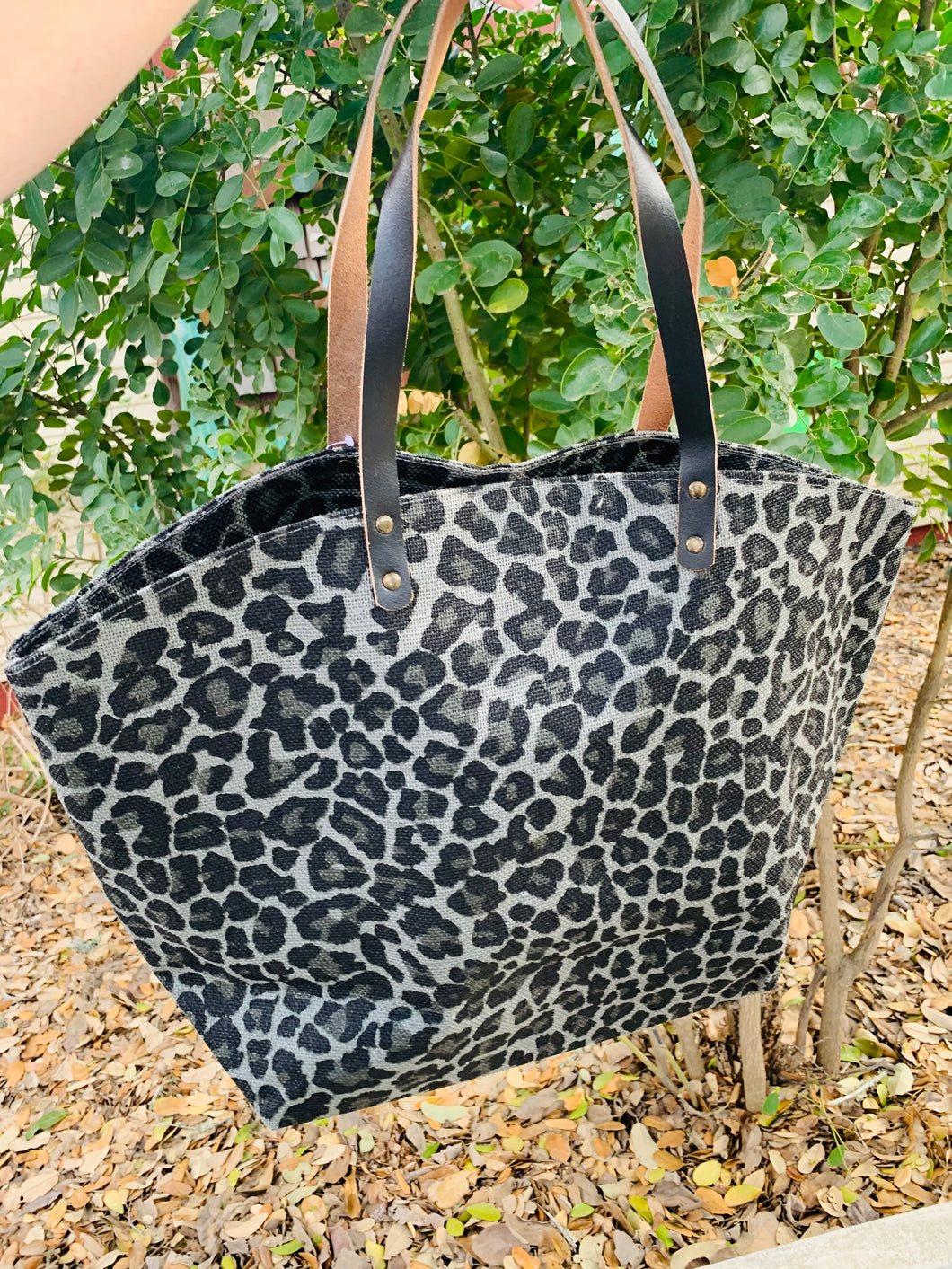 Margo Leopard Tote