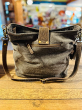 Load image into Gallery viewer, Bibarel Shoulder Bag
