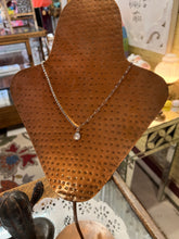 Load image into Gallery viewer, Rhinestone and Chain Necklace
