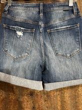 Load image into Gallery viewer, Denim Roll up Shorts
