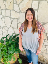 Load image into Gallery viewer, Gray Floral Sleeve Top
