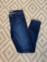 Load image into Gallery viewer, JB Non Distressed Skinny Jean
