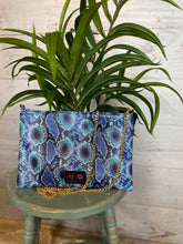 Load image into Gallery viewer, Makeup Junkie Crossbody Zipper Viper
