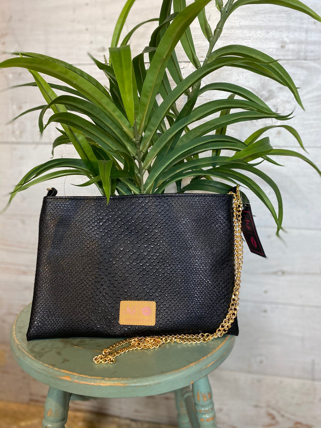 Makeup Junkie Crossbody Zipper Black Cobra