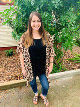 Load image into Gallery viewer, Classic Cream Cheetah Kimono
