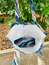 Load image into Gallery viewer, Consuela Grab N Go Basic Bag
