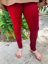 Load image into Gallery viewer, Burgundy Skinny Jean
