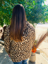 Load image into Gallery viewer, Lightweight Leopard Print Hoodie
