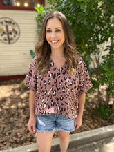Load image into Gallery viewer, Mauve Leopard Spot V Neck Blouse
