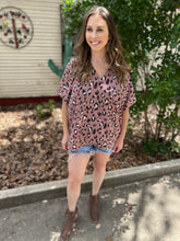 Load image into Gallery viewer, Mauve Leopard Spot V Neck Blouse
