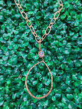 Load image into Gallery viewer, Pink Panache Chain Necklace w/ Hammered Teardrop
