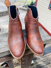 Load image into Gallery viewer, Swifton Cognac Distressed Bootie
