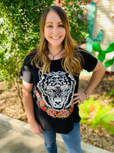 Load image into Gallery viewer, Tiger Floral Tee
