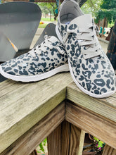 Load image into Gallery viewer, Grey Cheetah Sneaker
