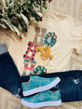 Load image into Gallery viewer, Country Santa Ho Ho Ho Tee
