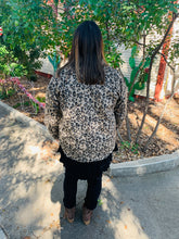 Load image into Gallery viewer, Cheetah Print Shacket
