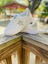 Load image into Gallery viewer, California Dream White Star Sneakers

