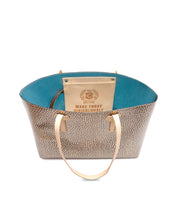 Load image into Gallery viewer, Breezy Wesley Tote
