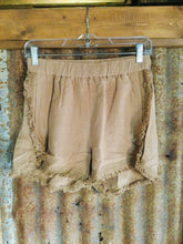 Load image into Gallery viewer, Fringe Hem Pull On Linen Shorts
